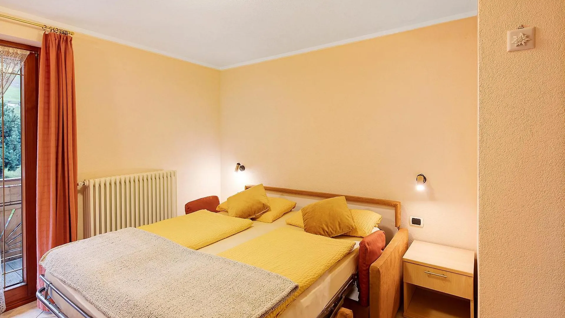 Casa Romilda Monolocale Apartment Livigno Italy